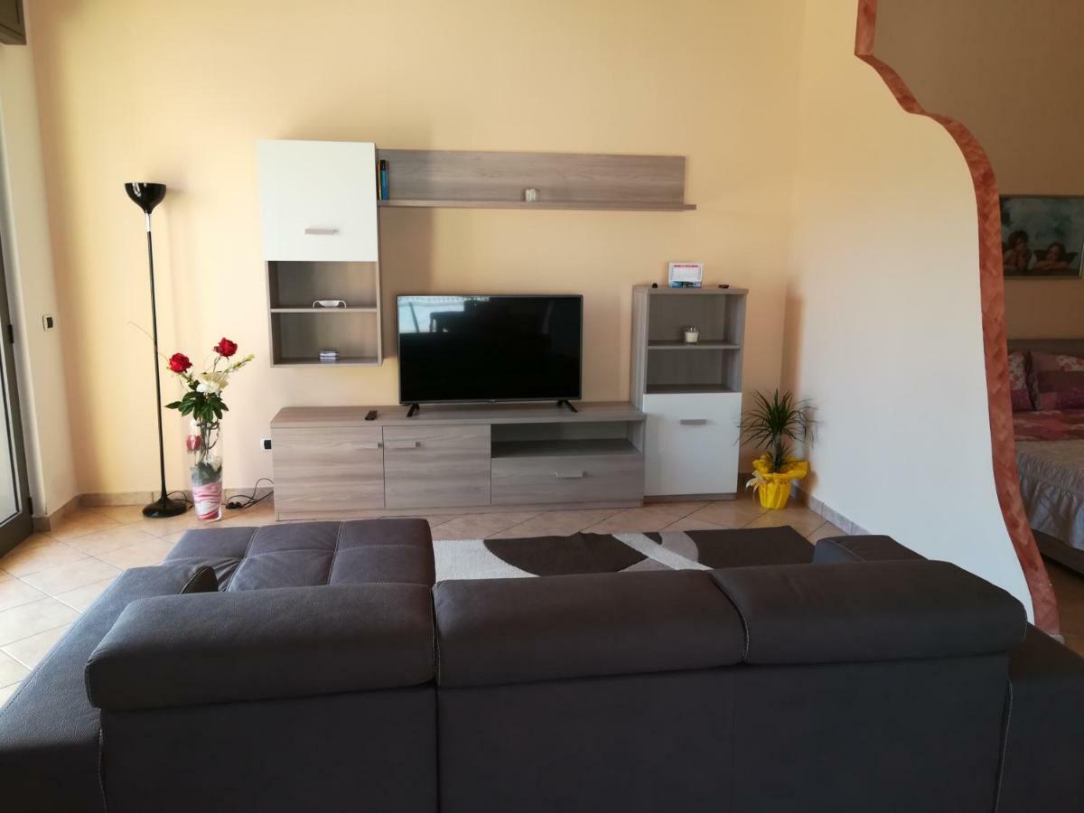 Dolce Casa Sara Villa Collemeto Екстериор снимка